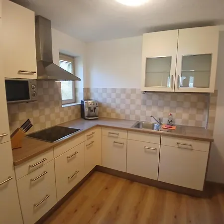 Goldmann, Haus * Tux