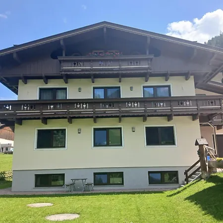 Apartamento Goldmann, Haus *