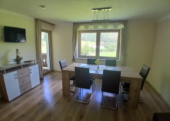 Apartman Goldmann, Haus